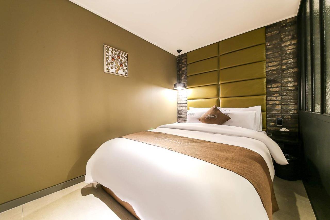 Docking Hotel Gimpo Extérieur photo