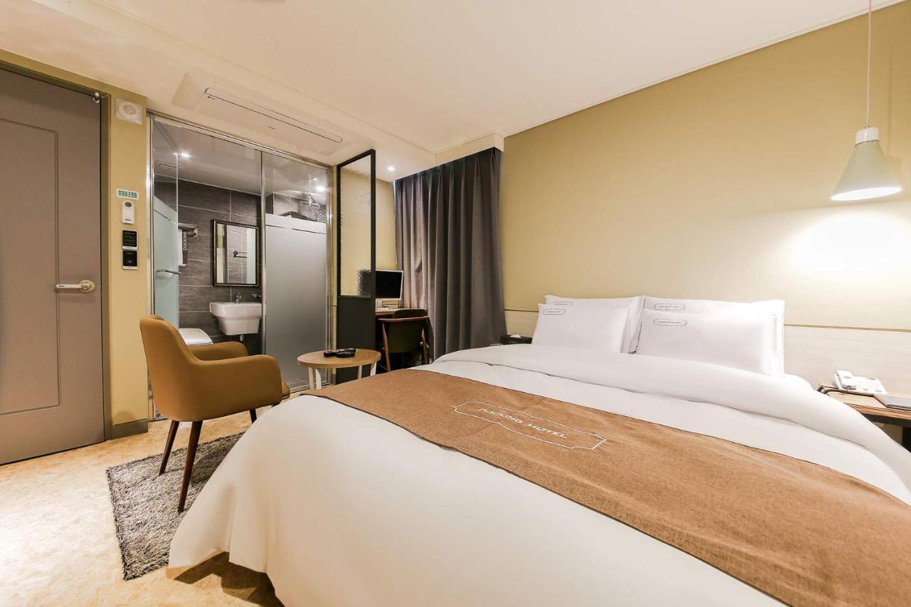 Docking Hotel Gimpo Extérieur photo