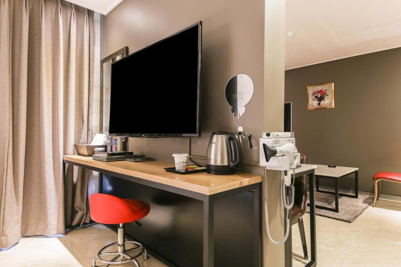 Docking Hotel Gimpo Extérieur photo